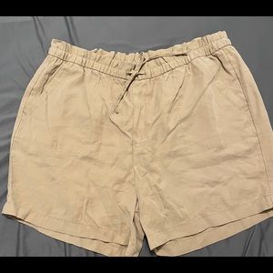 Old Navy sz XL drawstring shorts. EUC